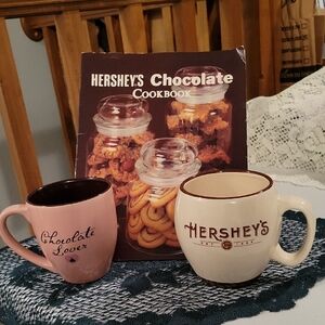 Hershey Recipe Book~2 Mugs☕